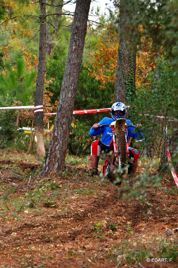 Photos d'un enduro qui eu lieu à Flassan sur Issole-TEST