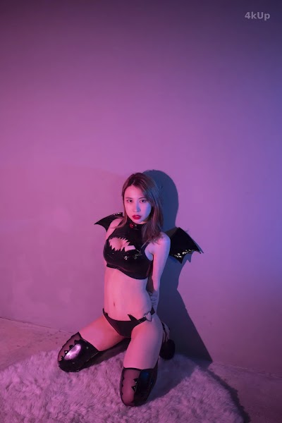 [LIKEY] Uhye (이유혜) Happy Halloween