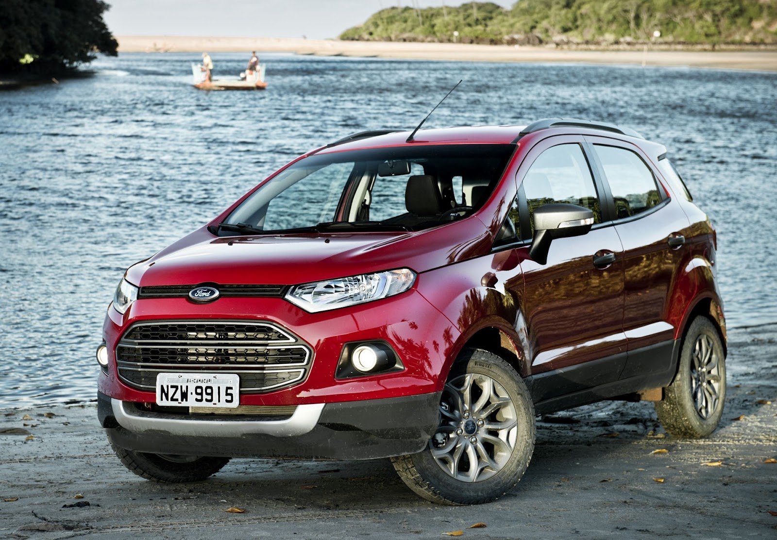 [EcoSport%2520Freestyle%252015%255B3%255D.jpg]
