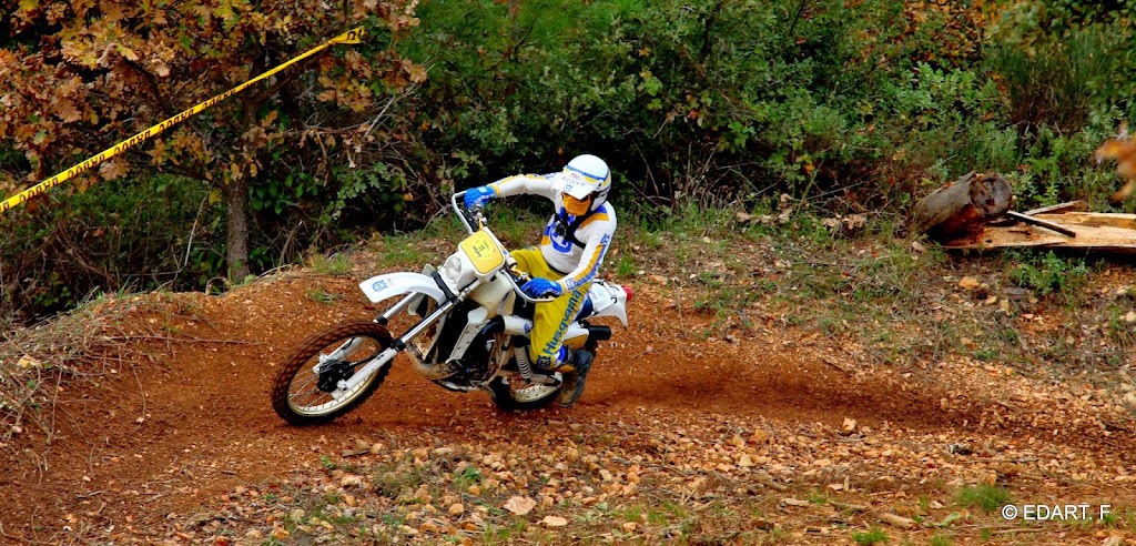 Photos d'un enduro qui eu lieu à Flassan sur Issole-TEST