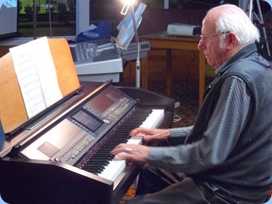 Rob Powell, President of the Organ Society of NZ Inc., played the Clavinova to great effect and bringing out some of the wonderful style arrangements and lovely sounds from this top-of-the-line CVP-509 instrument