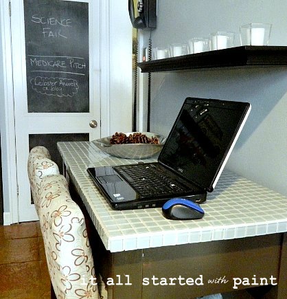 [Kitchen%2520Table%2520Laptop%2520%2528580x435%2529%2520%25282%2529%255B4%255D.jpg]