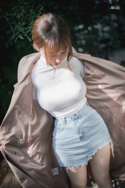 DJAWA Photo – Son Ye-Eun (손예은) A Snap of Intimacy