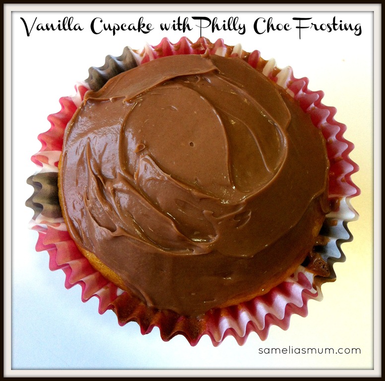 [Vanilla%2520Cupcake%2520with%2520Philly%2520Choc%2520Frosting%25202%255B6%255D.jpg]