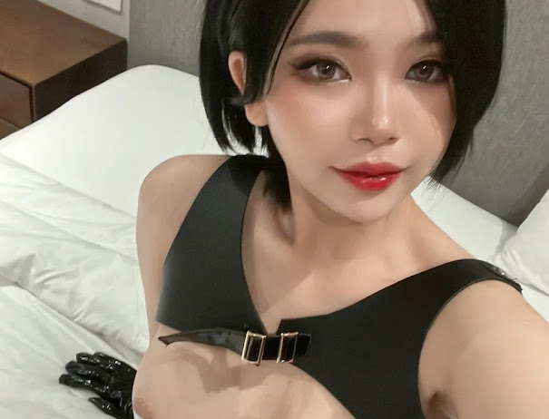 Coser@ZinieQ Ada Wong RE4 Remake