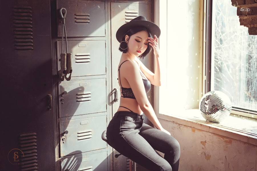 SAINT Photolife – Yuna Yuna’s Wild