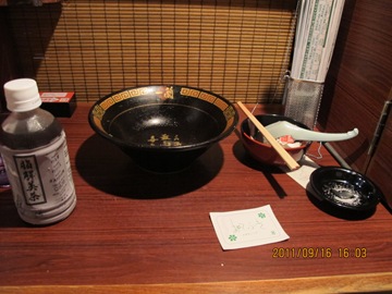20111916上野一蘭拉麵-009
