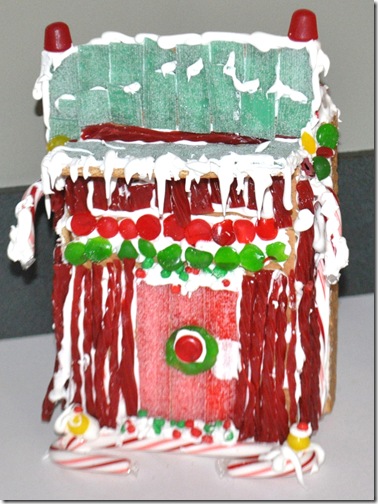 GINGERBREAD HOUSE