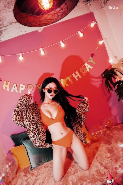 [BLUECAKE] Bomi (보미) Happy Bomiday