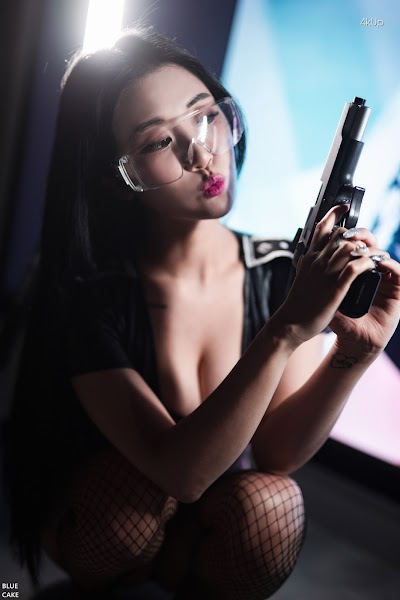 [BLUECAKE] Bomi (보미) – Siren