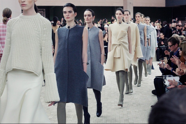 [celine-rtw-fw2013-candids-16_123404941452_jpg_carousel_parties%255B4%255D.jpg]