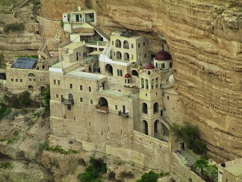 monastery-wadi-qelt-4