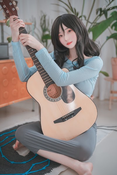 DJAWA Photo – Bambi (밤비) iila illa