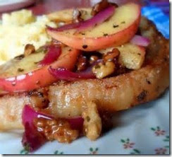 7.Pork chops with apples and onions