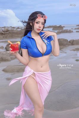 Coser@Byoru Nico Robin