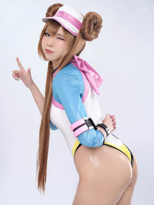 Coser@ZinieQ Rosa