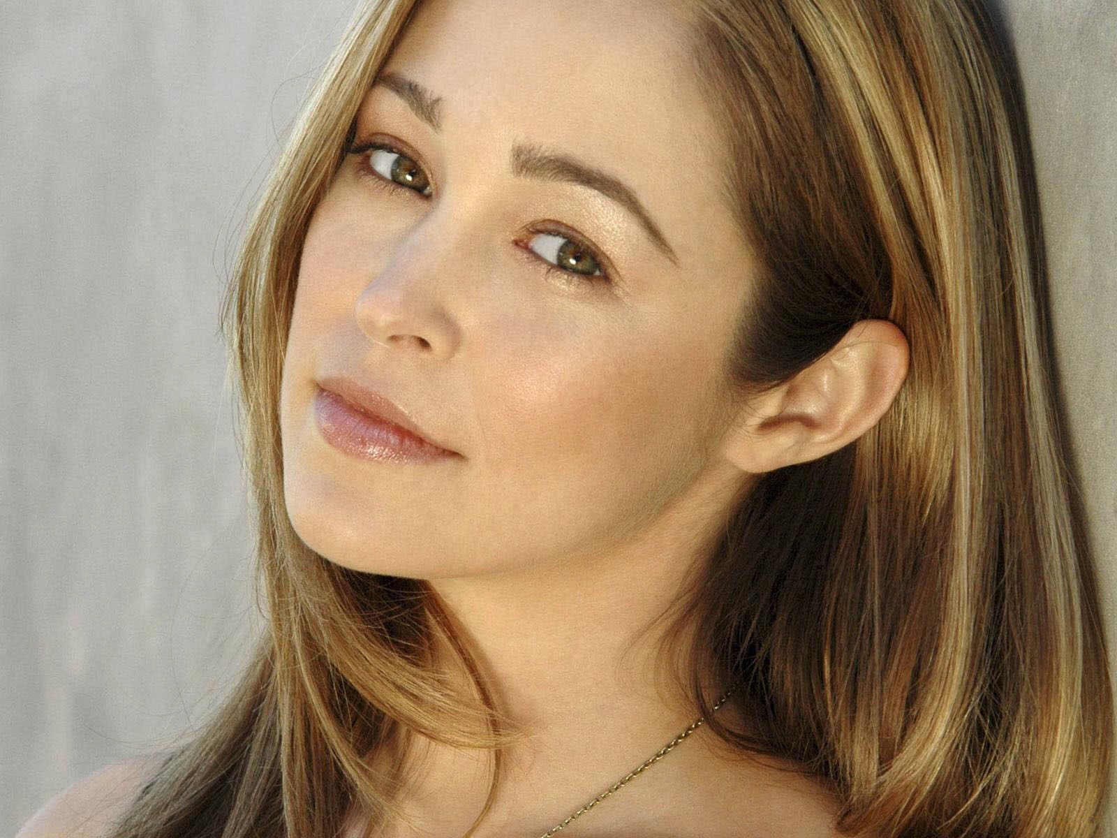 [Autumn-Reeser5.jpg]