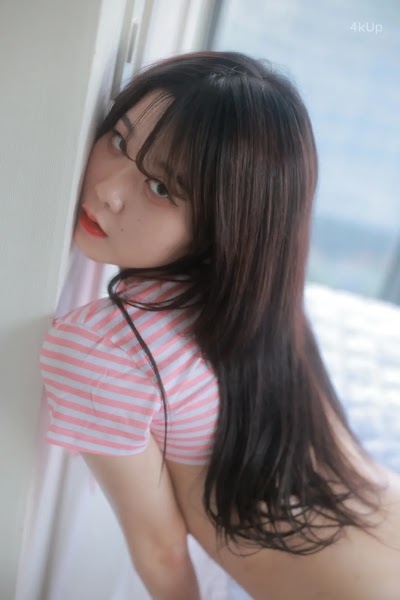 Zia (지아) – “H” Touch
