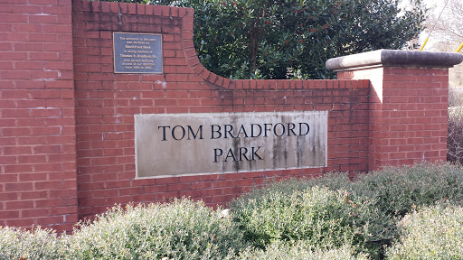 Tom Bradford Park Entrance