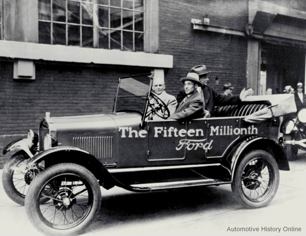 [Ford%2520T%2520Fifteen%2520Millionth%255B2%255D.jpg]