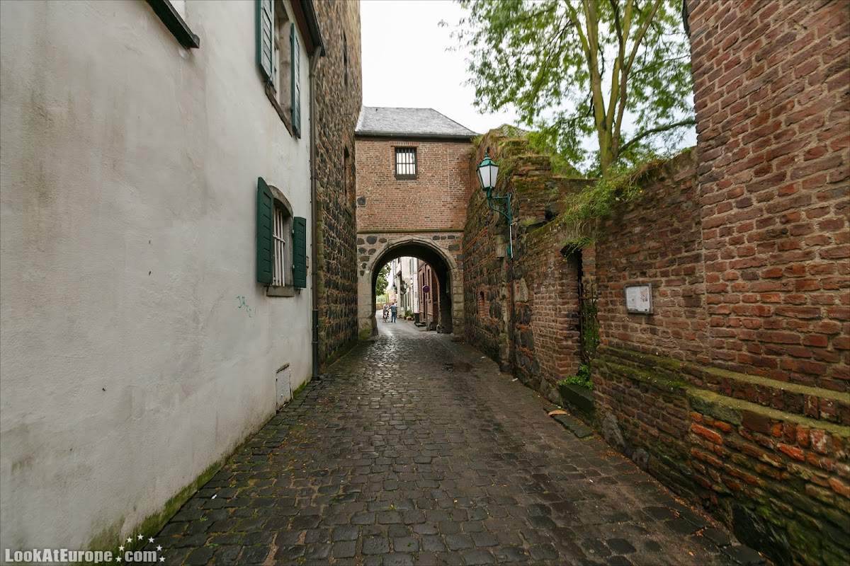 LookAtEurope.com | Европейские фото путешествия. Германия, Дормаген. Крепость-таможня Цонс | Germany, Dormagen Zons