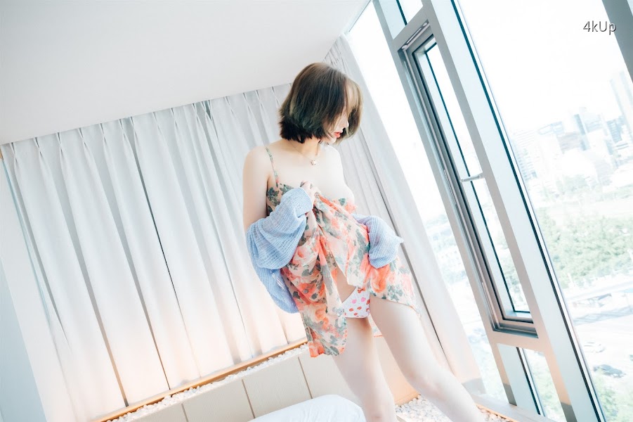 [Loozy] Son Ye-Eun (손예은) Lover in Hotel