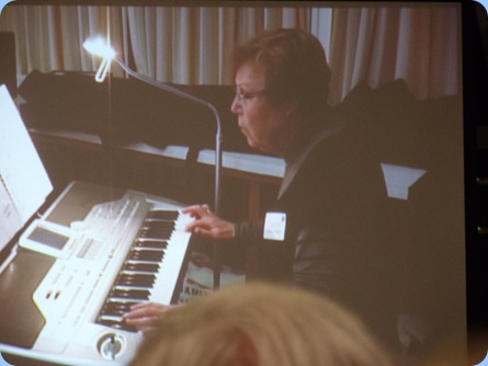 Yvonne Moller brought her Korg Pa1X to play for us. Photo courtesy of Delyse Whorwood.