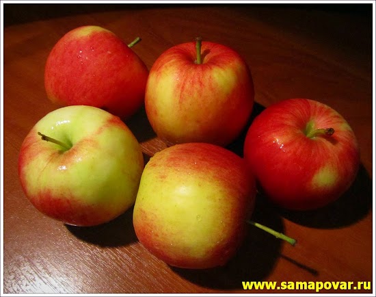 Яблоки для приготовления штруделя. www.samapovar.ru