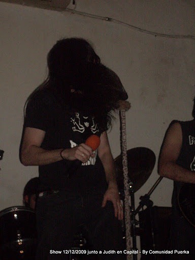 [Pork%2520junto%2520a%2520Judith%252012-12-2009%2520Capital%2520%25285%2529%255B2%255D.jpg]