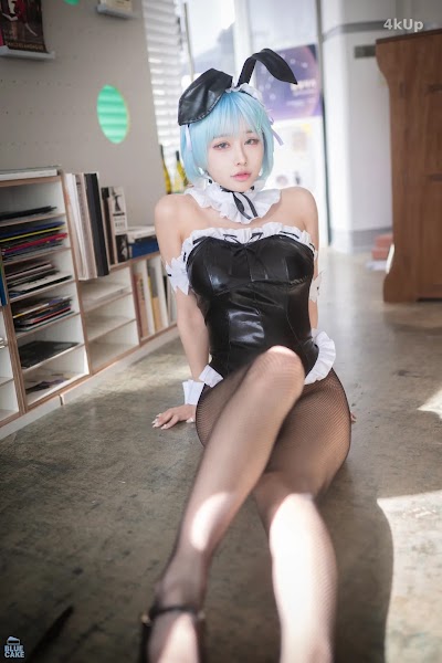 [BLUECAKE] YeonYu (연유) Vol.02 MY MASTER Maid (RED.Ver)