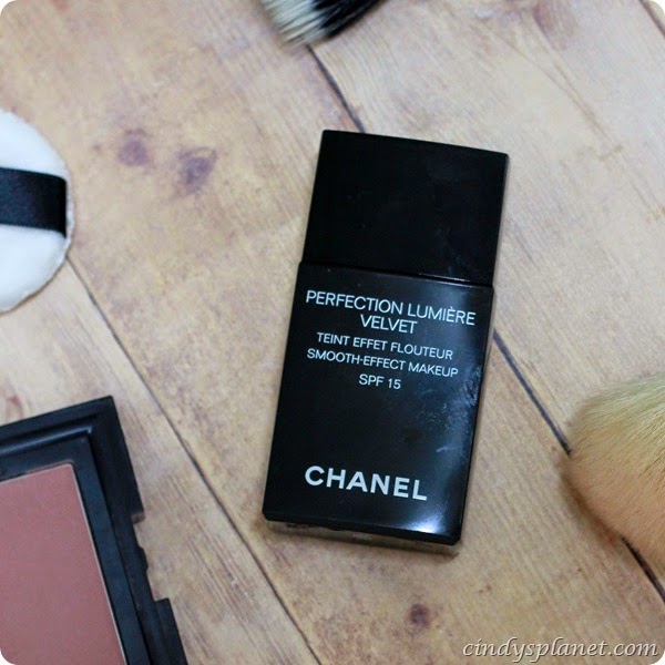 Chanel Pefection Lumiere Velvet Foundation Review