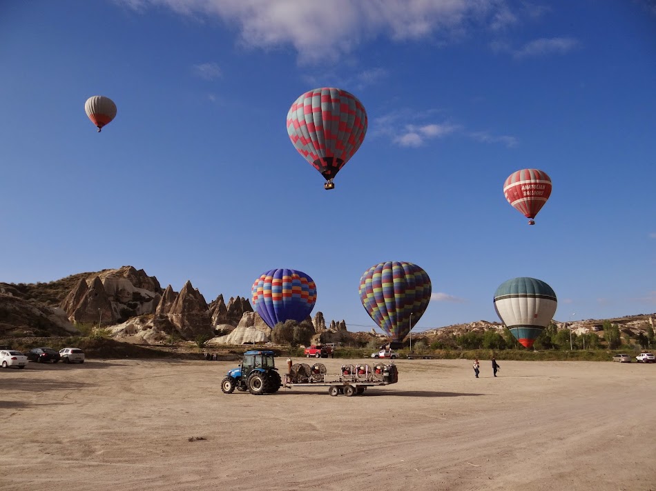 Cappadocia - dincolo de baloane, descoperi un taram uimitor | In zbor,  printre zeci de baloane