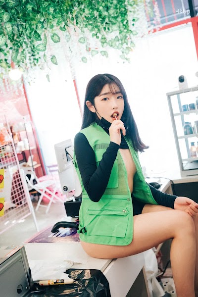 [Loozy] Sonson (손손) First Nipple Alba (+S.Ver)