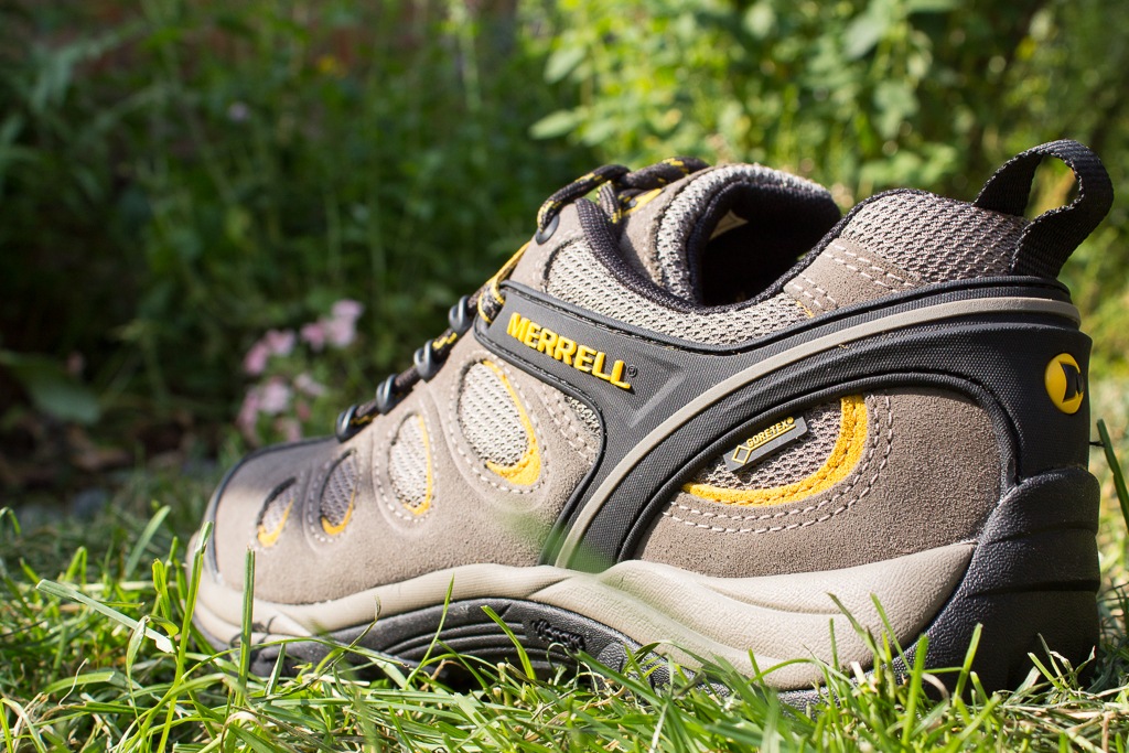 [Merrell%2520Chameleon%25205-2%255B5%255D.jpg]
