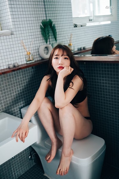 Loozy Maximum Vol.1 – Son Ye-Eun (손예은)