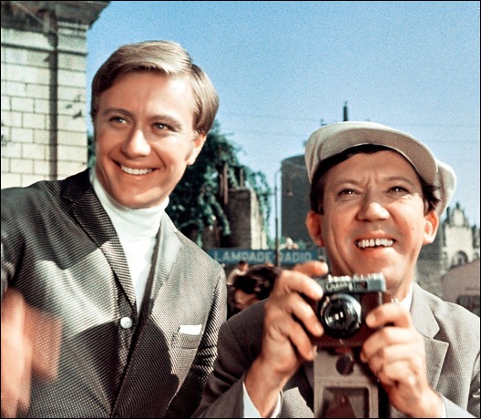 e70b53612bf24c56a5f7afb9e7979_7D_48_Brill_f01_fmt