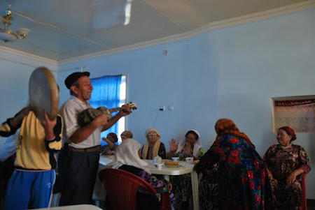 Petrecerea din Turkmenistan