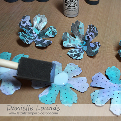 TatteredFloralsTags_Step6_DanielleLounds TatteredFloralsTags_Step6_DanielleLounds