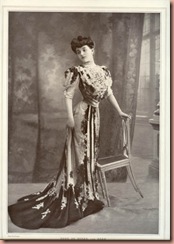 1907b