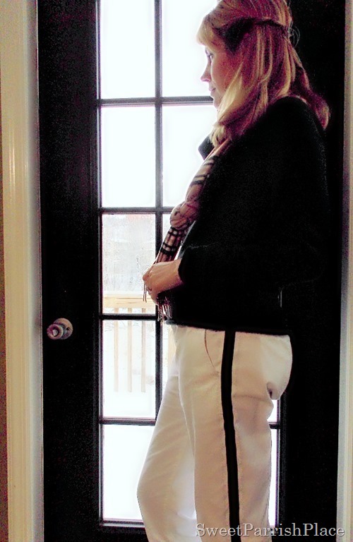 white tuxedo pants with plaid scarf and converse6