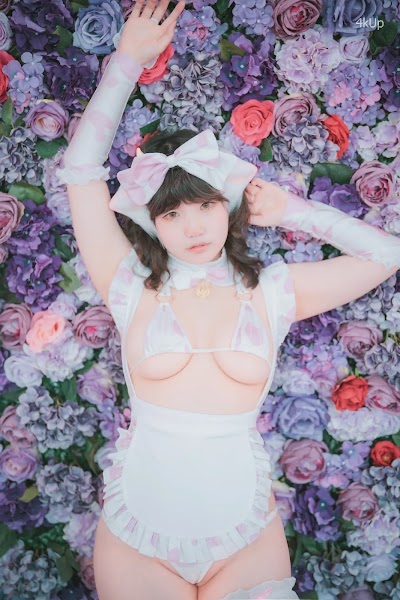 DJAWA Photo – Mimmi (밈미) Cream Cow Milk (+S.Ver)