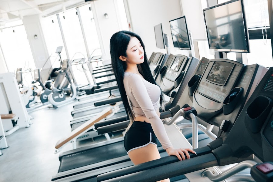 [Loozy] Bomi (보미) PT Girl