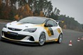 2013-Opel-Motorsports-23