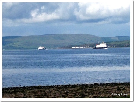 Ferries between Rothesay and Skelmorlie cross in the firth of Clyde.