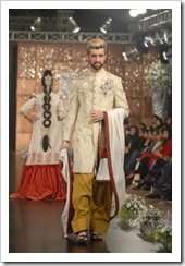 Ali-Xeeshan-bridal-2012-in-PFDC-LOreal-Paris-Bridal-Week-17