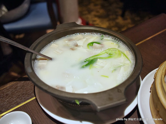 【食記】不愧是招牌!一吃就停不了的上海鐵鍋生煎包囧 @ 台北信義-誠品生活-高記小團圓-Kao Chi-浙滬美饌上海點心 下午茶 中式 信義區 包子類 區域 午餐 台北市 合菜 晚餐 飲食/食記/吃吃喝喝 麵食類 