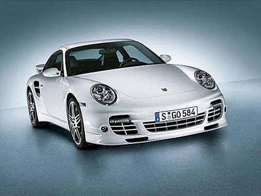 2013-Porsche-911-Turbo-587x440