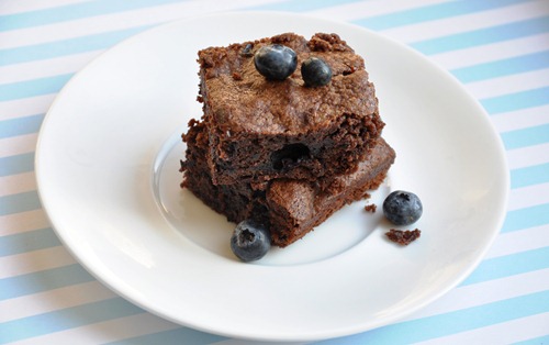 blueberry brownies 026