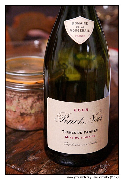 [Bourgogne_Pinot_Noir_Terres-de-Famille_2009_Domaine-Vougeraie%255B3%255D.jpg]