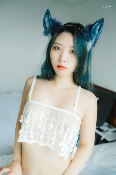 Dame (담) – Happy Day Vol.1 & Moon Night Snap